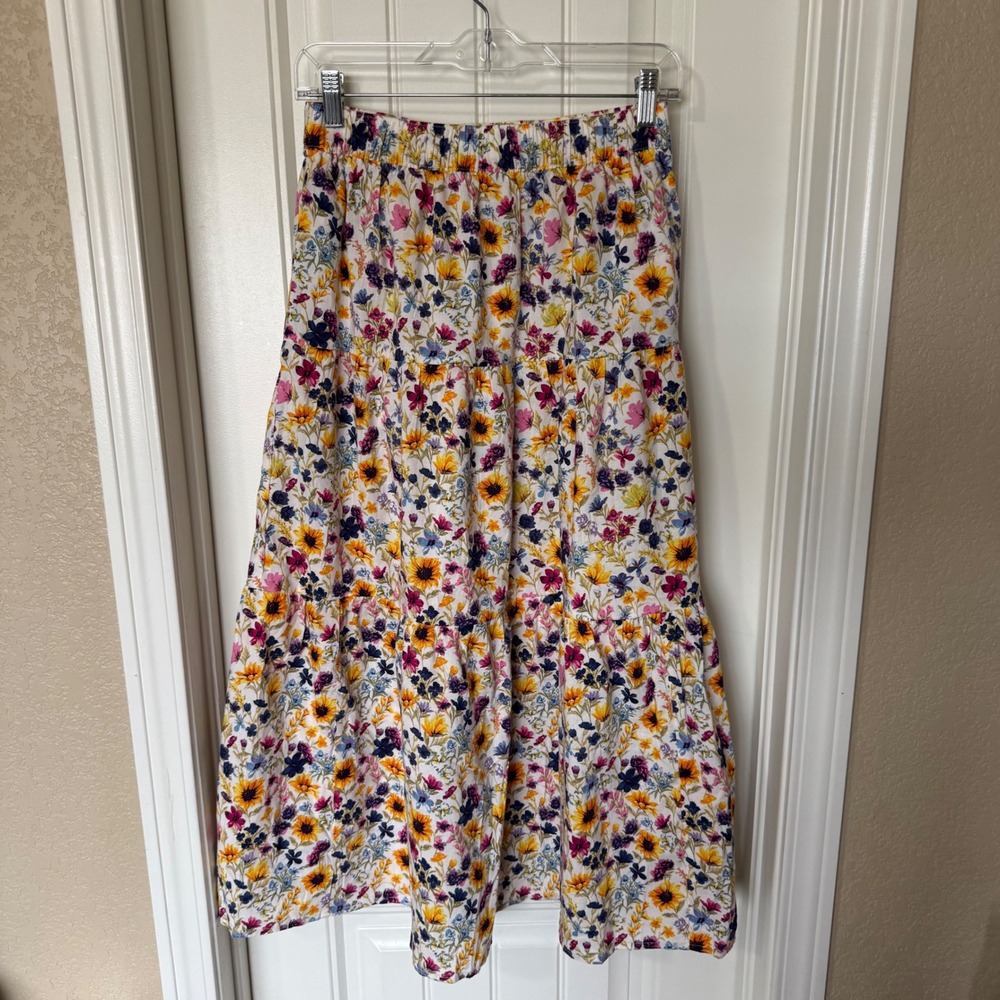 Old Navy Floral Tiered Maxi Skirt Womens Medium Multicolor NWT Boho Cottagecore - Picture 2 of 8
